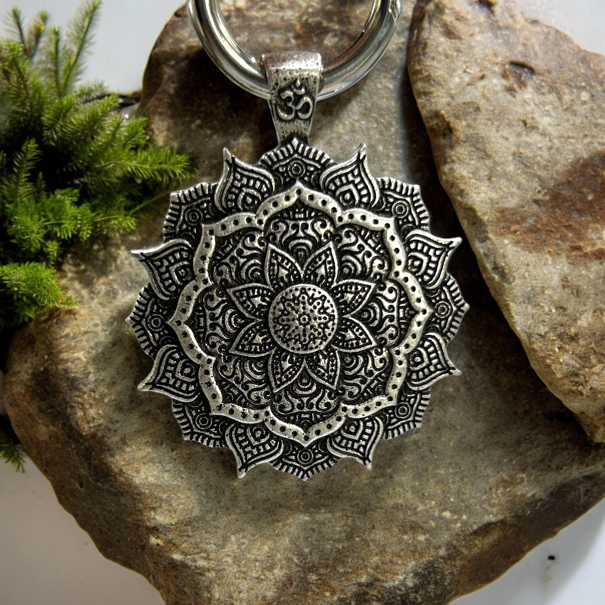 Porte-Clés Amulette Mandala et Lotus – Image 2