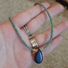 Collier Ras de Cou Bohème de Lapis Lazuli photo review