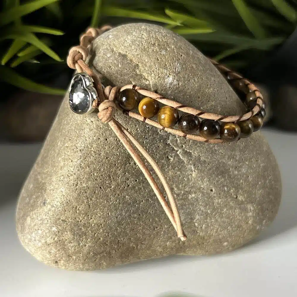 Bracelet Macramé Coeur Cristal & Oeil de Tigre