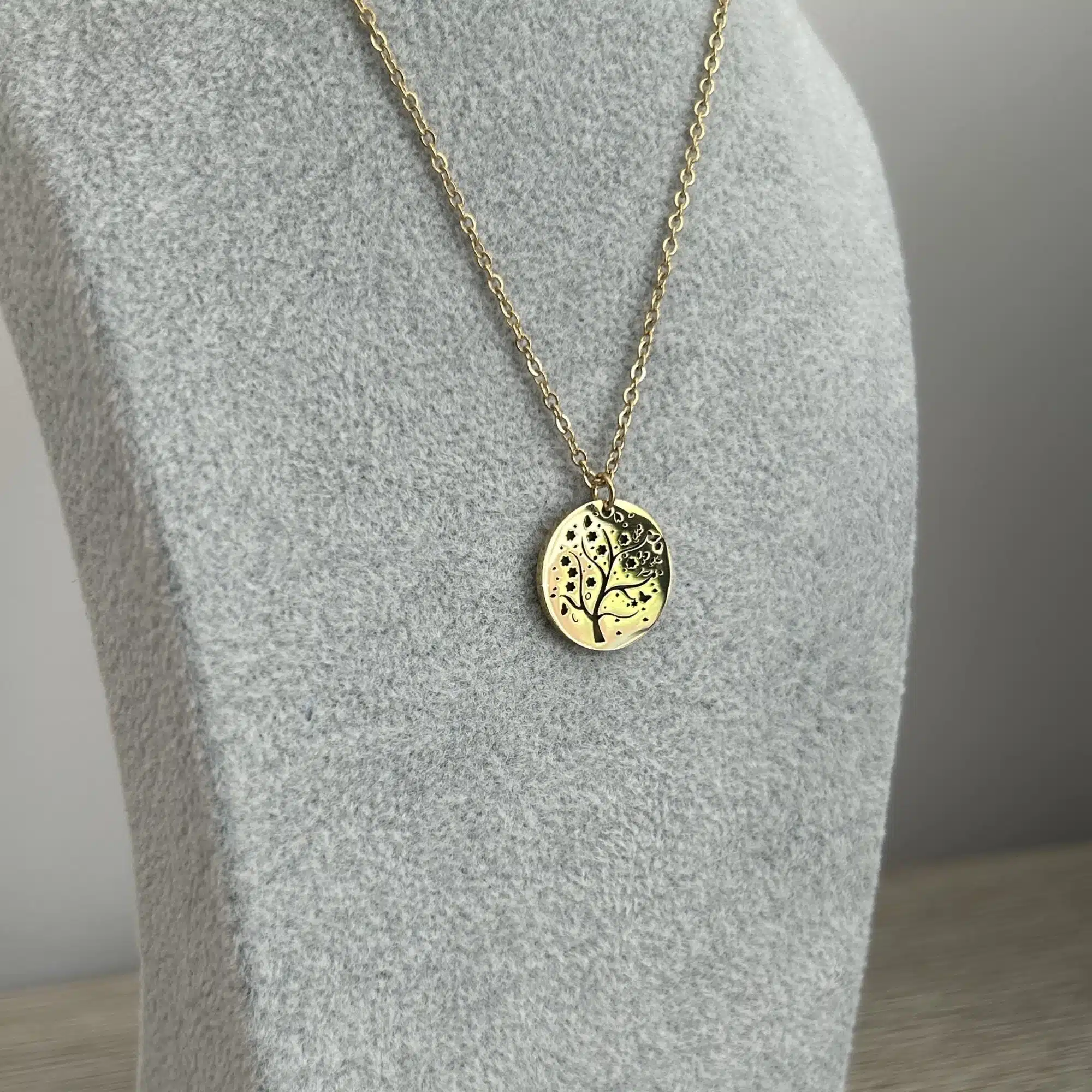 Collier Pendentif Acier Arbre de Vie "Jakarta" - Doré – Image 6