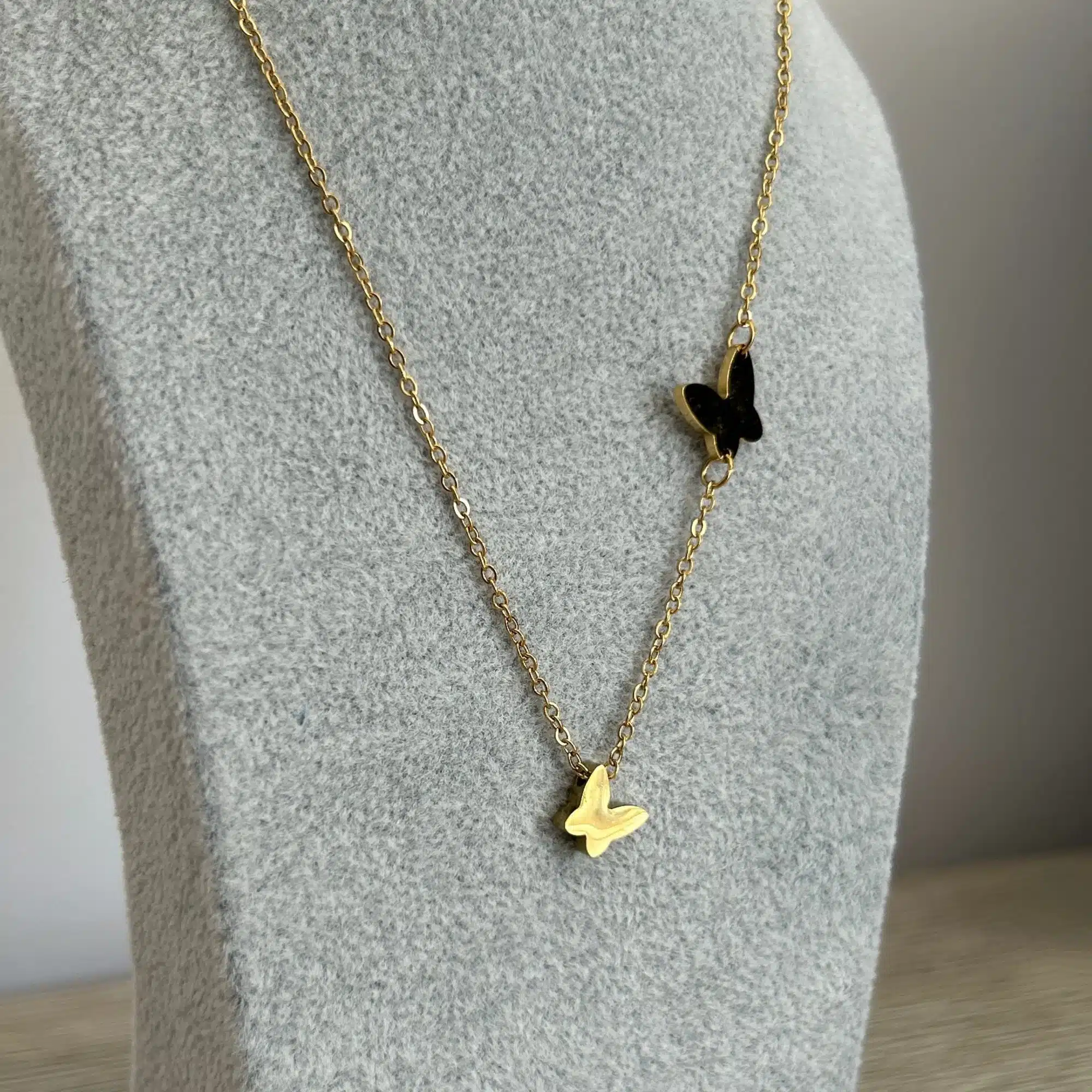 Collier Pendentif Acier Papillon "Manille" - Doré – Image 6