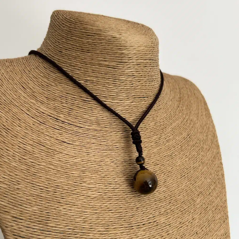 Collier Pendentif Mantra Porte-Bonheur - Oeil de Tigre