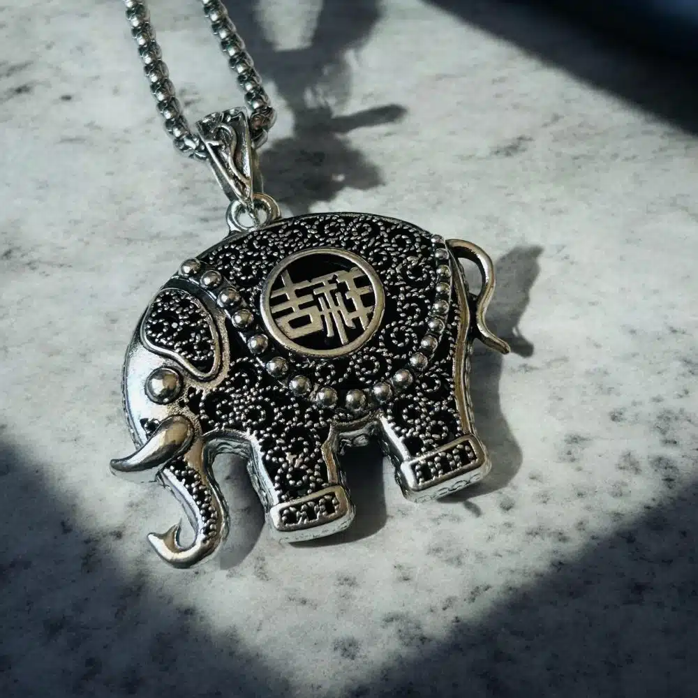 Collier Sautoir Éléphant Tibétain