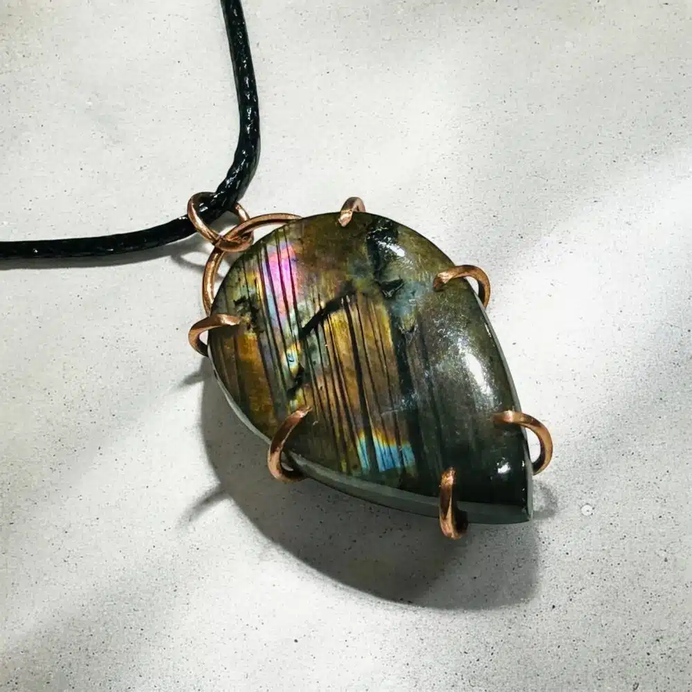 Collier Pendentif Labradorite - Résonance Céleste