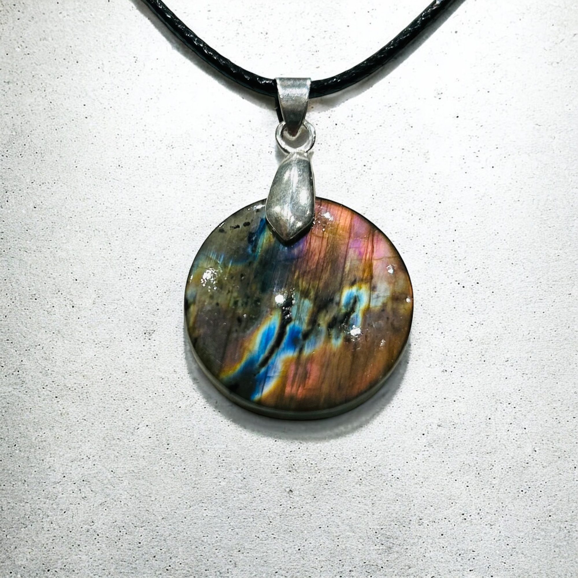 Collier Pendentif Labradorite - Éveil des Énergies – Image 4