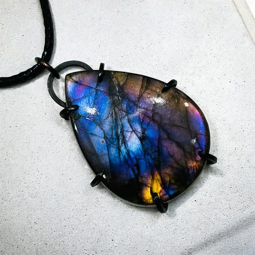 Collier Pendentif Labradorite - Aurore des Rêves
