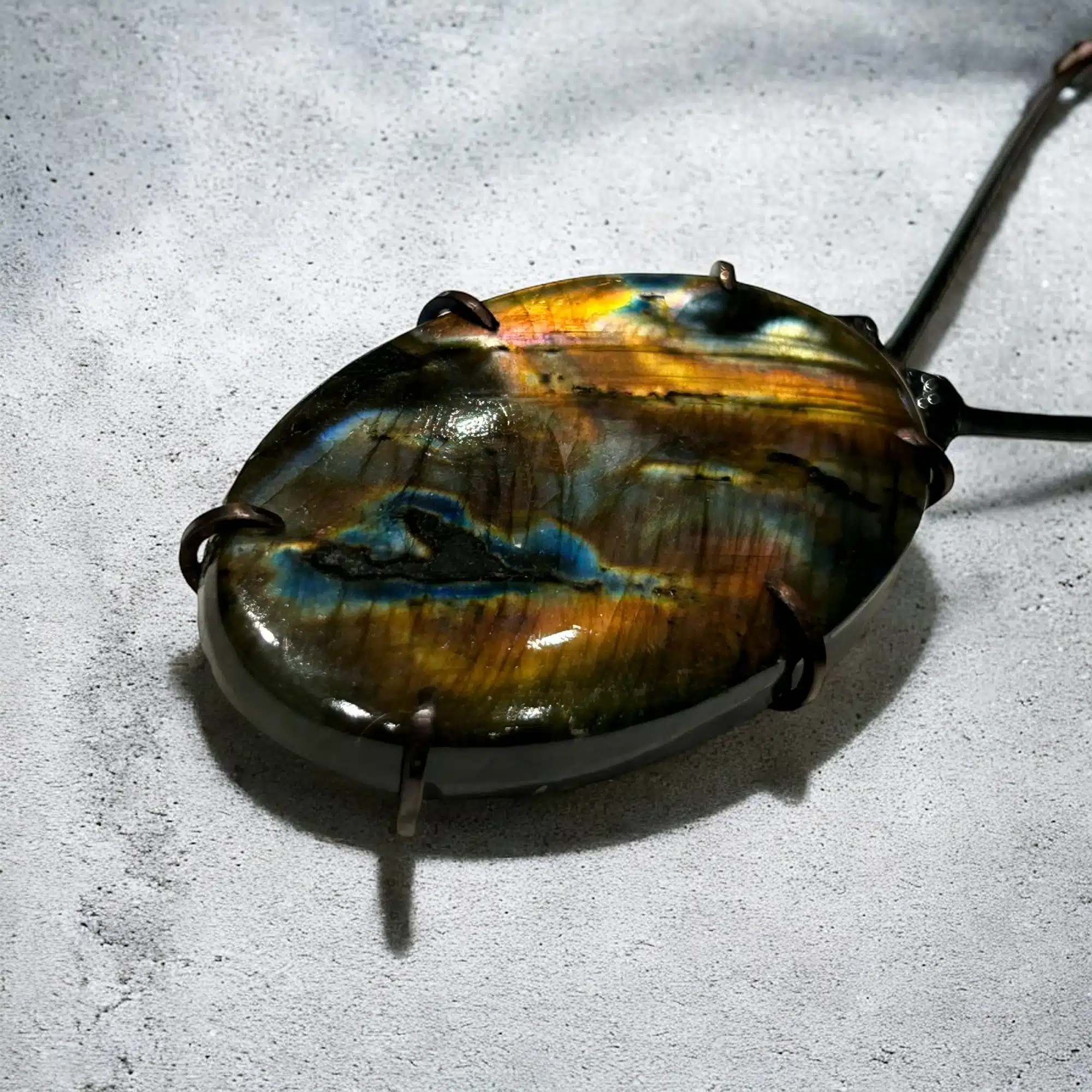 Collier Pendentif Labradorite - Flamme Intérieure – Image 6