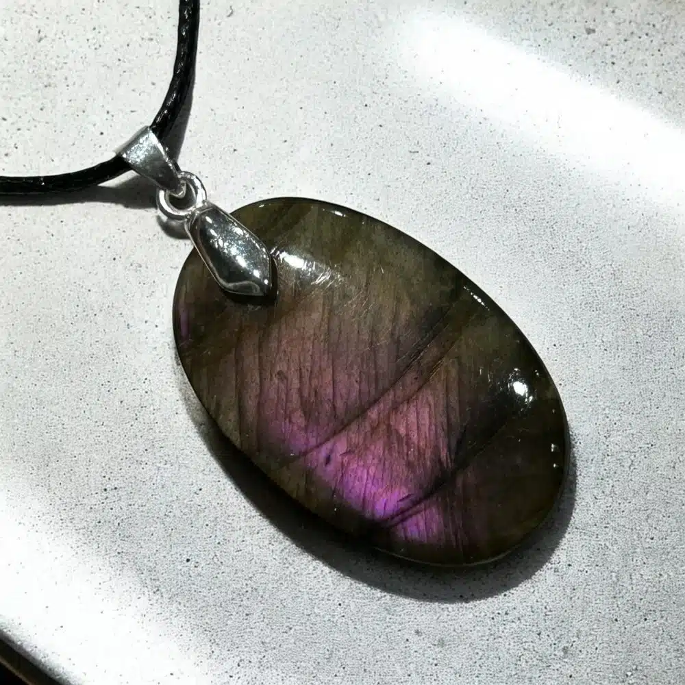 Collier Pendentif Labradorite - Aurore Mystique