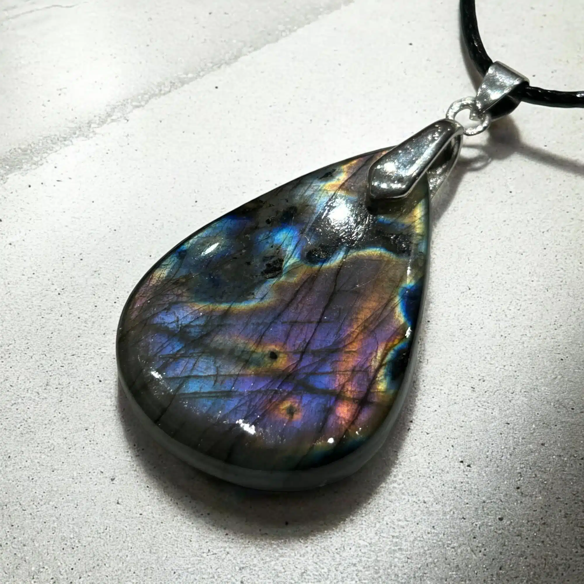 Collier Pendentif Labradorite - Reflet des Fées – Image 3