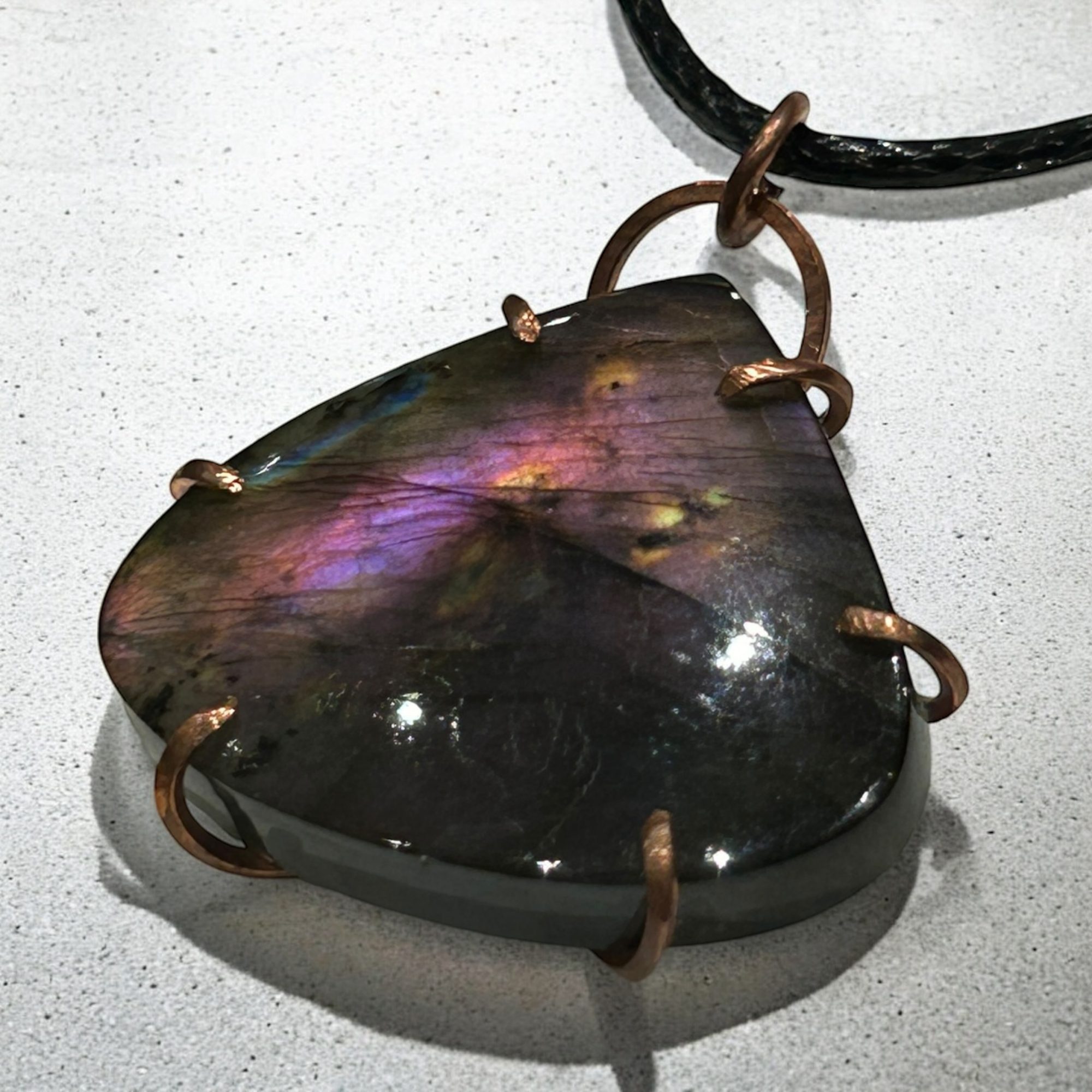 Collier Pendentif Labradorite - Mélodie des Aurores – Image 2