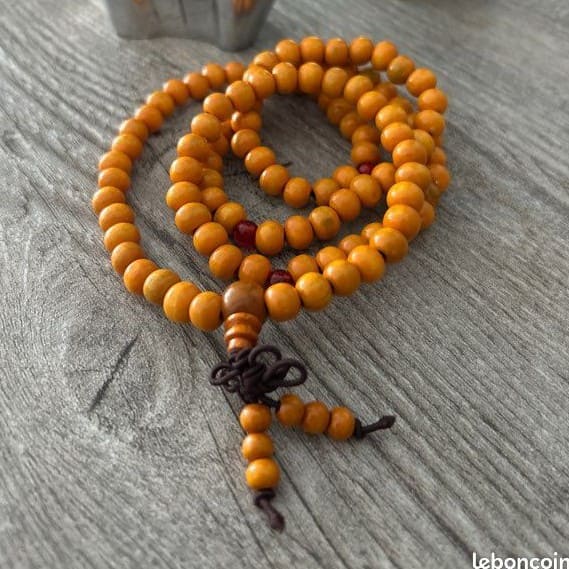 Collier Mala Tibétain en Bois de Santal - Orange 8mm (2)