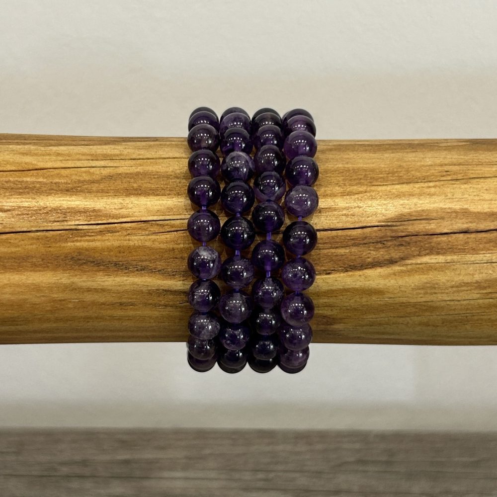 Bracelet enfant améthyste en perles d’améthyste naturelle – bijou zen violet pour apaiser et favoriser le sommeil vendu par la boutique Z Comme Zen