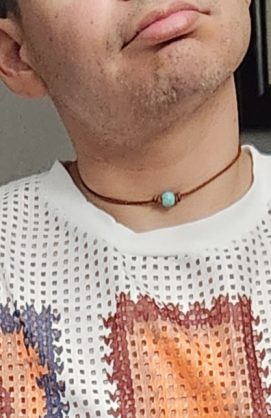 Collier Ras de Cou Amour et Paix photo review