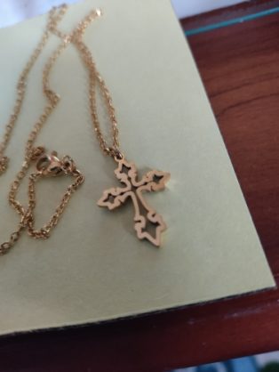 Collier Pendentif Acier Croix "Kolkata" - Doré photo review
